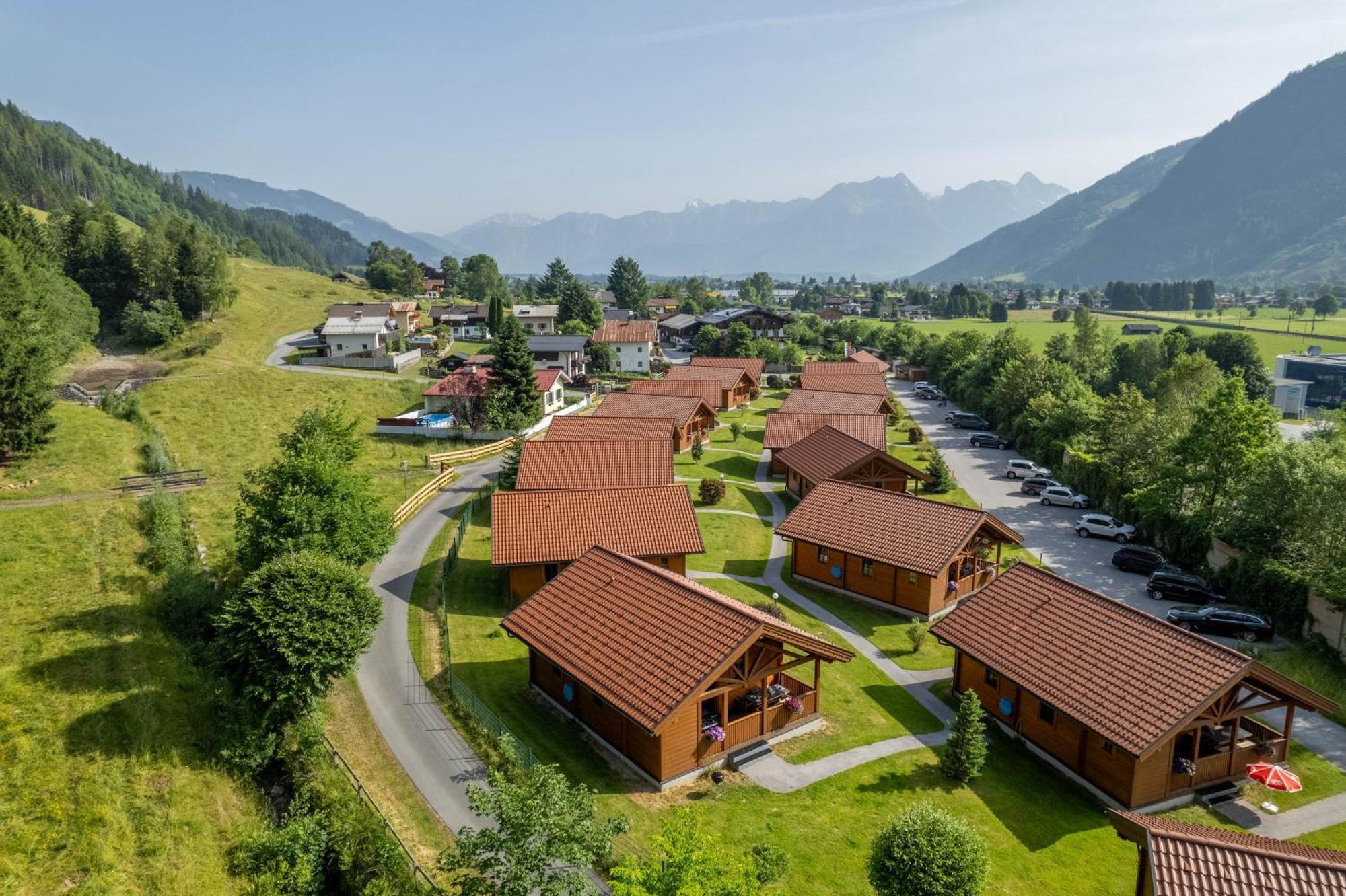 Chaletdorf Zellersee マイスホーフェン エクステリア 写真