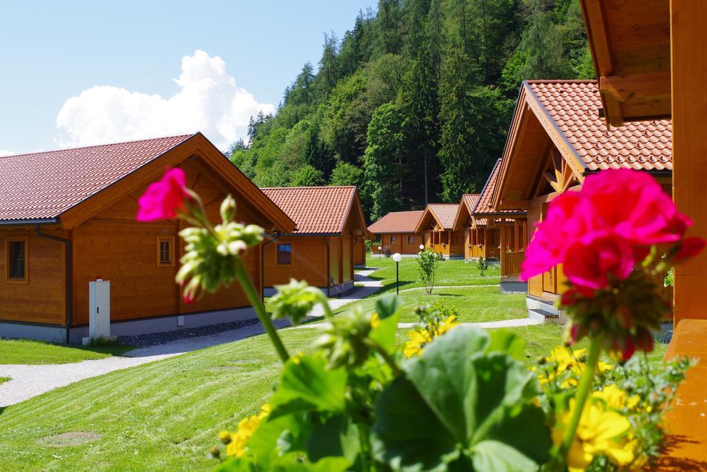 Chaletdorf Zellersee マイスホーフェン エクステリア 写真